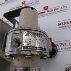 Yamatake-honeywell Kz03-1A Air Regulator Nox110-ow-7 1.4 Kg/Cm2