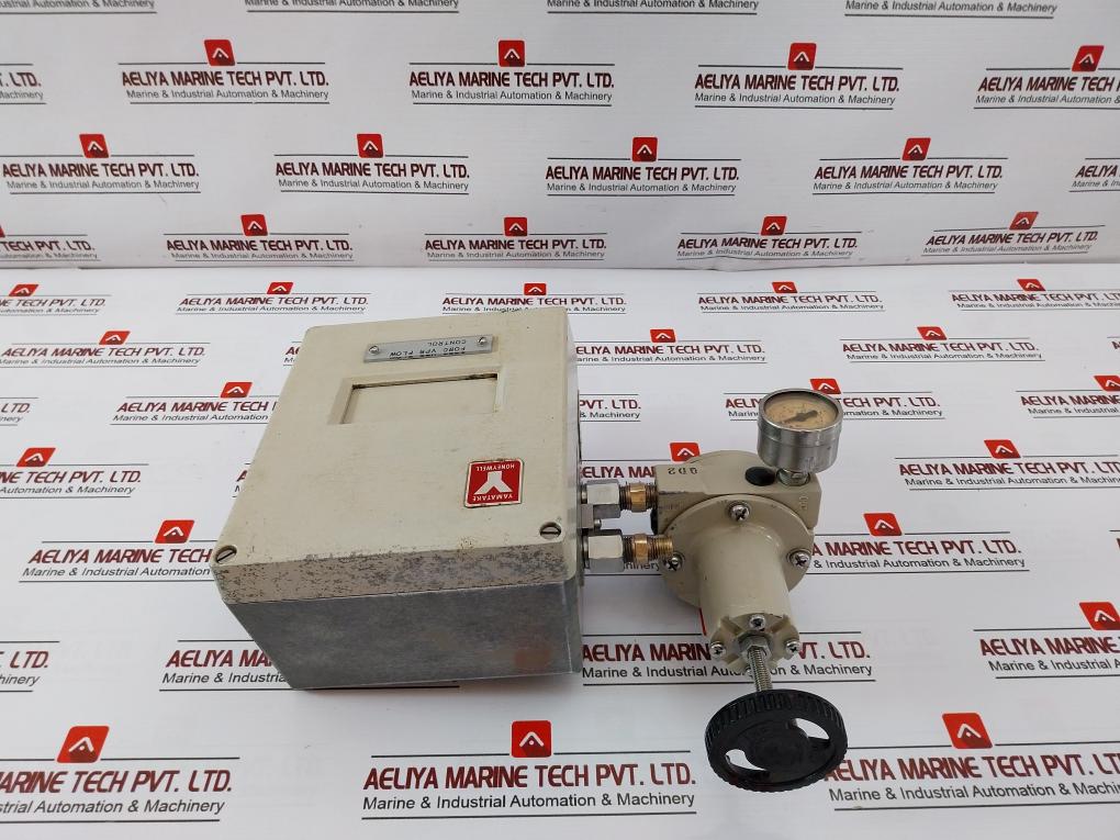 Yamatake-honeywell Kz03-2A Air Regulator Forc Vpr Flow Control 0-85 Psi