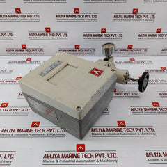 Yamatake-honeywell Kz03-2A Air Regulator Forc Vpr Flow Control 0-85 Psi