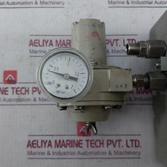 Yamatake-honeywell Nox110-ow-7 I/p Transducer Air Regulator, 0.2~1.0 Kg/cm2