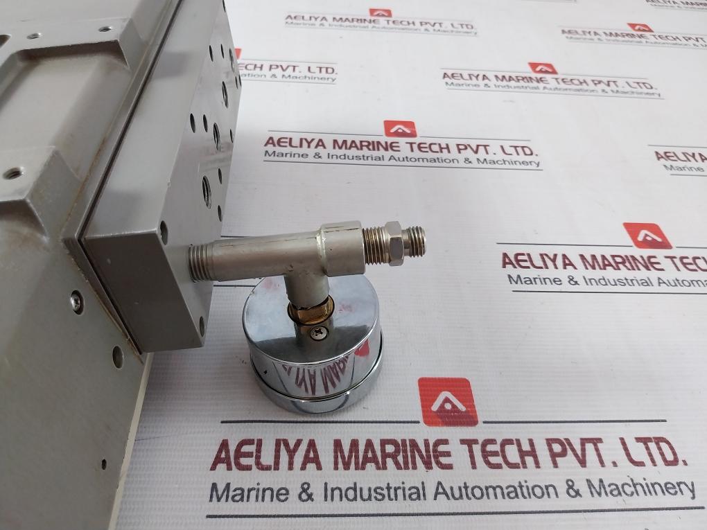 Yamatake-honeywell Nueb93-wa1S-x Flow Controller R4644831012 0.2-1 Kg/Cm2