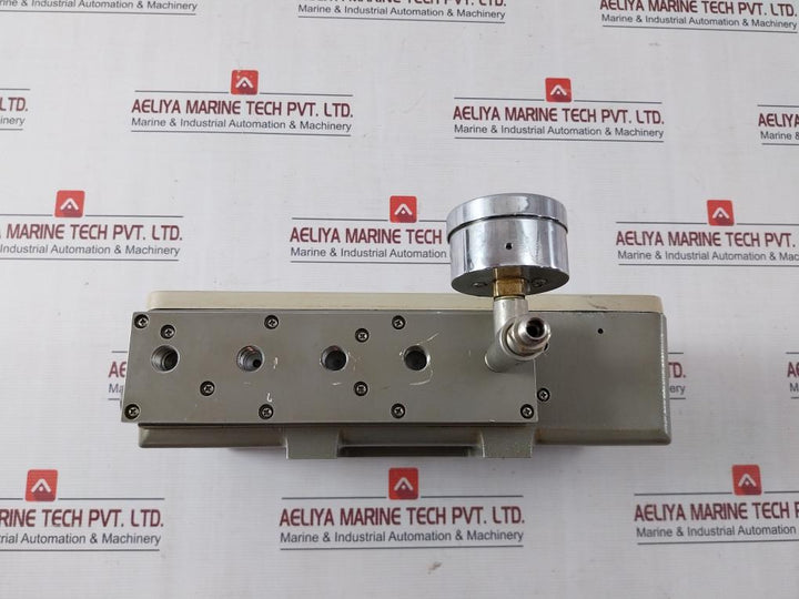 Yamatake-honeywell Nueb93-wa1S-x Flow Controller R4644831012 0.2-1 Kg/Cm2