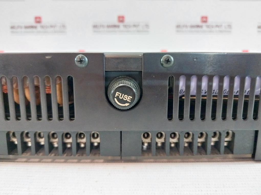 Yamatake-honeywell Scc-31A Controller 100V 60Hz