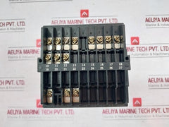 Yamatake-honeywell Sdc200 Digital Temperature Controller Sdc2005Gf38A00001 X9208