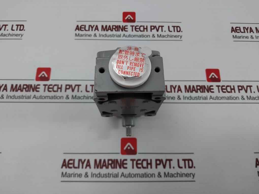 Yamatake-honeywell Vcx-5001A Micro Explosion Proof Switch D2G4