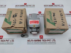 Yamatake-honeywell Vcx-5001A Micro Explosion Proof Switch D2G4