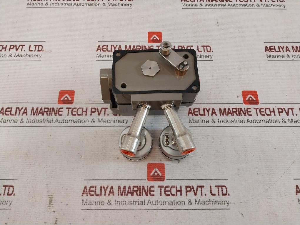 Yamatake-honeywell Vr-3,3.5K Flow Control Valve Positioner 0 To 6Kgf/Cm2
