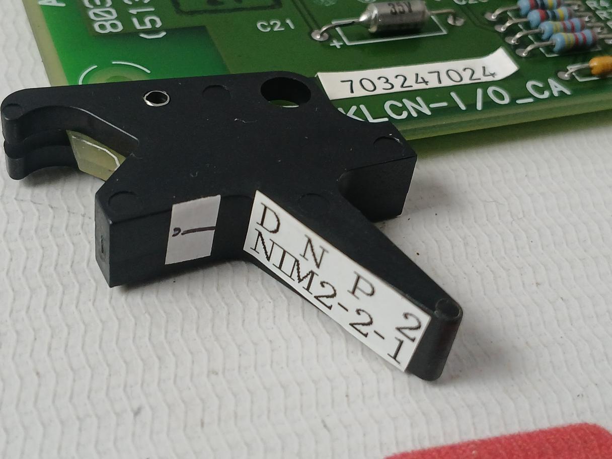 Yamatake-honeywell 80364386-100 Control Unit 100V 50/60Hz