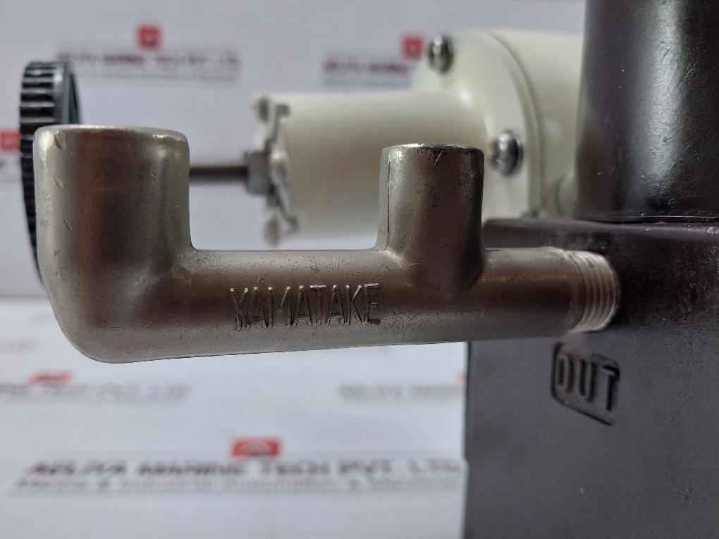Yamatake 17-12Bldy1Rgsr-c1-x Valve Positioner W/ Air Regulator Kz03-2A 4-20Madc