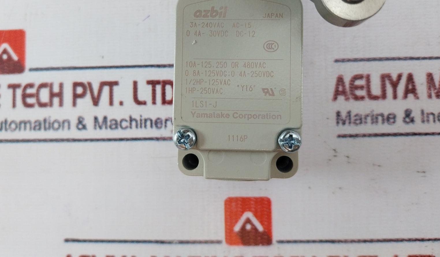 Yamatake 1Ls1-j Limit Switch 10A-125,250 Or 480Vac 1Hp-250Vac