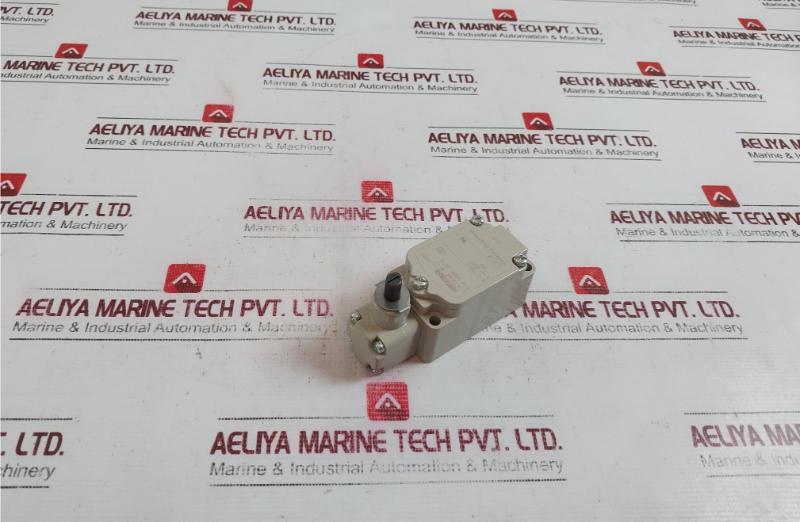 Yamatake 1Ls1-jk Limit Switch 0912P