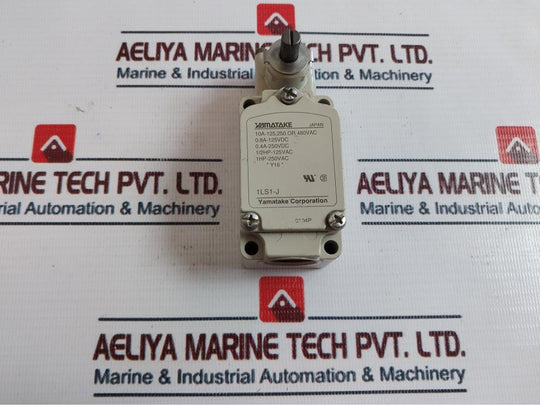 Yamatake 1ls1-j Micro Limit Switch 480vac