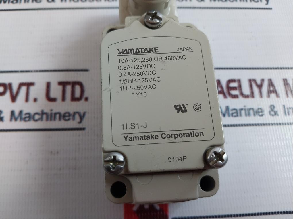 Yamatake 1ls1-j Micro Limit Switch 480vac