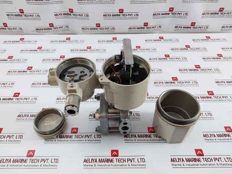 Yamatake Dstj3000 Pressure Transmitter Jtg240-a1Q-00000-x-xx Max 35Kgf/Cm2