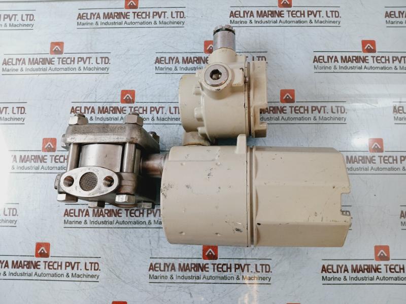 Yamatake Dstj3000 Pressure Transmitter Jtg240-e1Q-00000-w-xx 24Vdc 35 Kgf/Cm2