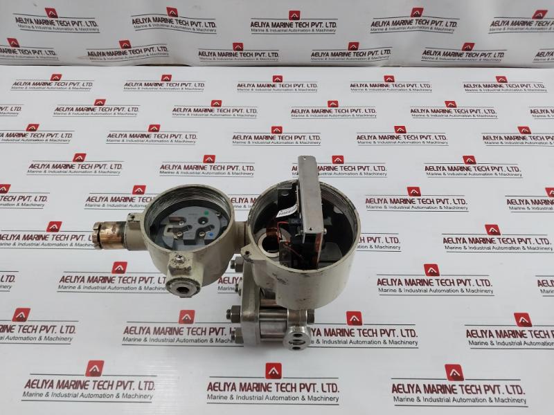 Yamatake Dstj3000 Pressure Transmitter Jtg240-e1Q-00000-w2-xx Max 35Kgf/Cm2