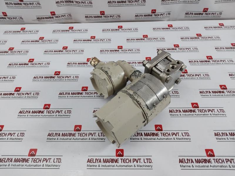 Yamatake Dstj3000 Pressure Transmitter Jtg240-e1Q-00000-w2-xx Max 35Kgf/Cm2