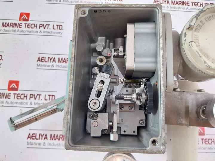 Yamatake Hep 17-43Bldy7Rgsr-c1-x Valve Positioner Air Regulator