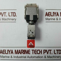 Yamatake Honeywell 2C5101 Pushbutton Micro Switch 2C5101,2D33L-j