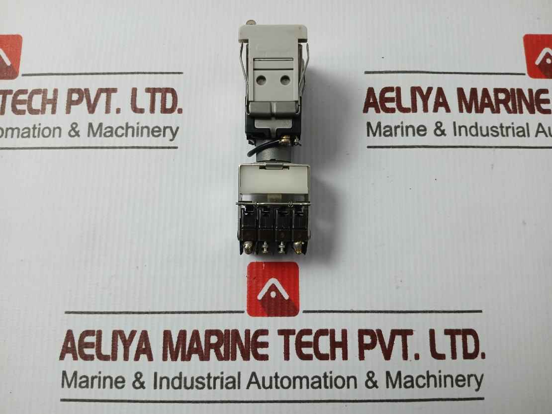 Yamatake Honeywell 2C5101 Pushbutton Micro Switch Indicator Operator 2D33L-j