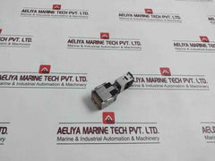 Yamatake Honeywell 2C5101 Micro Switch 2D33L-j,0048A