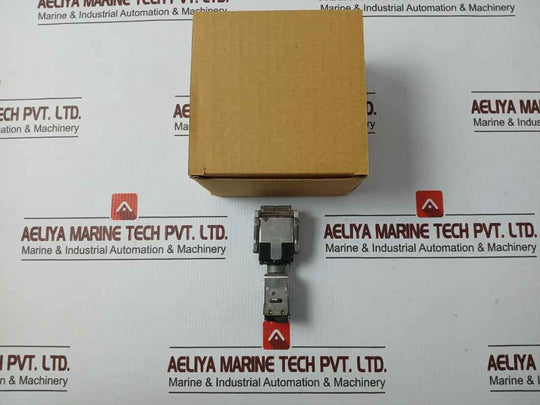 Yamatake Honeywell 2D33L-j Micro Switch 2D33L-j,2C5101,0048A
