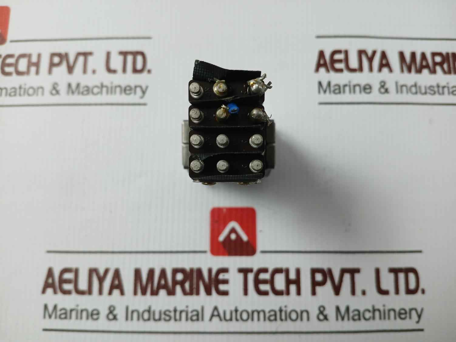 Yamatake Honeywell 2D33L-j Micro Switch 2D33L-j,2C5101,0048A