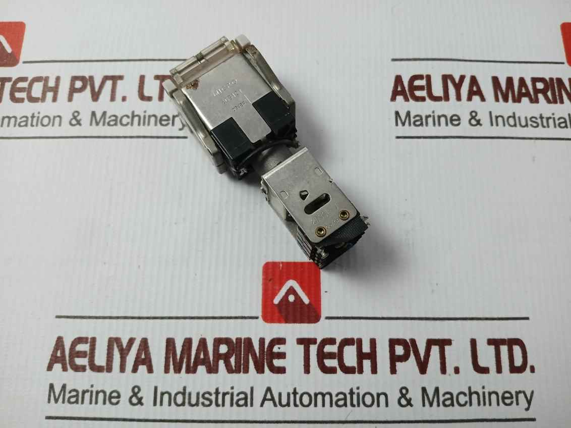 Yamatake Honeywell 2D33L-j Micro Switch 2D33L-j,2C5101,0048A