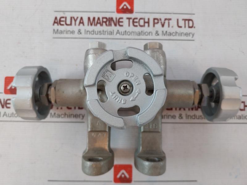 Yamatake Honeywell 316 Tz Transmitter With Valve And Spare 0A0-000-02C 316 Tz Ca3