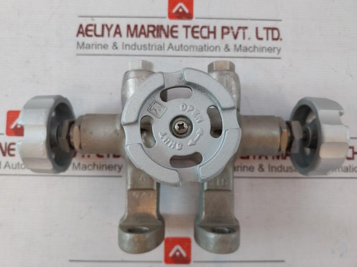Yamatake Honeywell 316 Tz Transmitter With Valve And Spare 0A0-000-02C 316 Tz Ca3