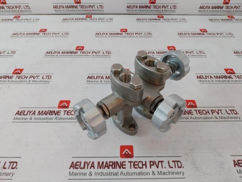 Yamatake Honeywell 316 Tz Transmitter With Valve And Spare 0A0-000-02C 316 Tz Ca3