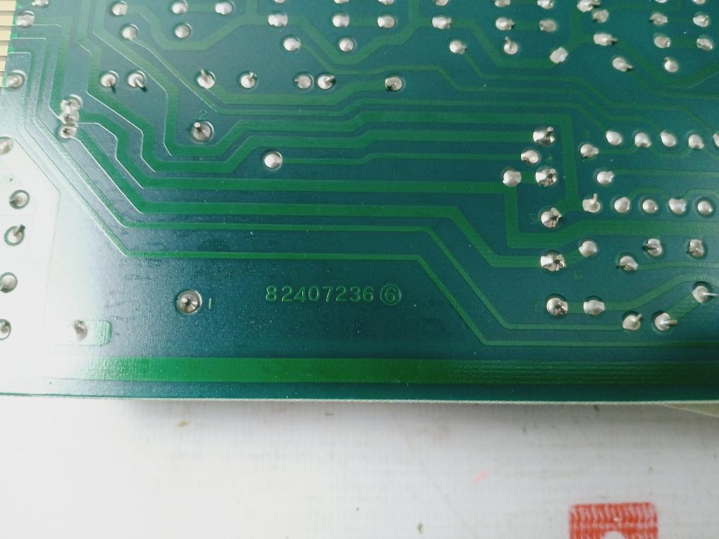 Yamatake Honeywell 82407235-112 Analog Signal Interface Board 4-20Ma