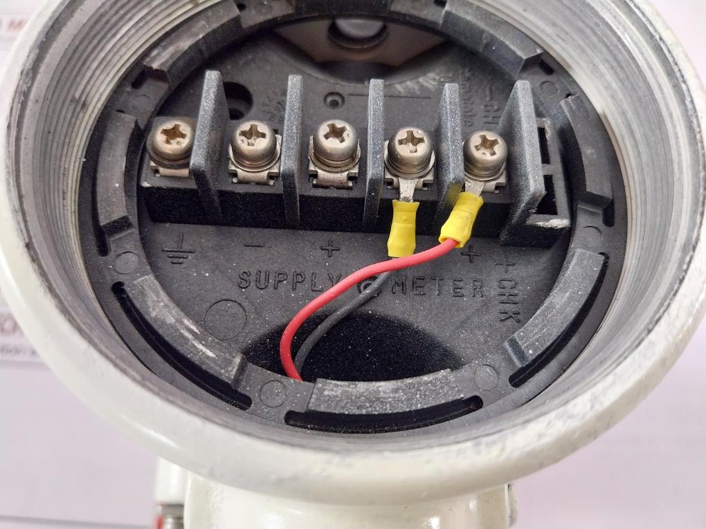 Yamatake Honeywell Dstj3000 Pressure Transmitter 35 Kgf/Cm2 24Vdc 4-20Madc 0-10