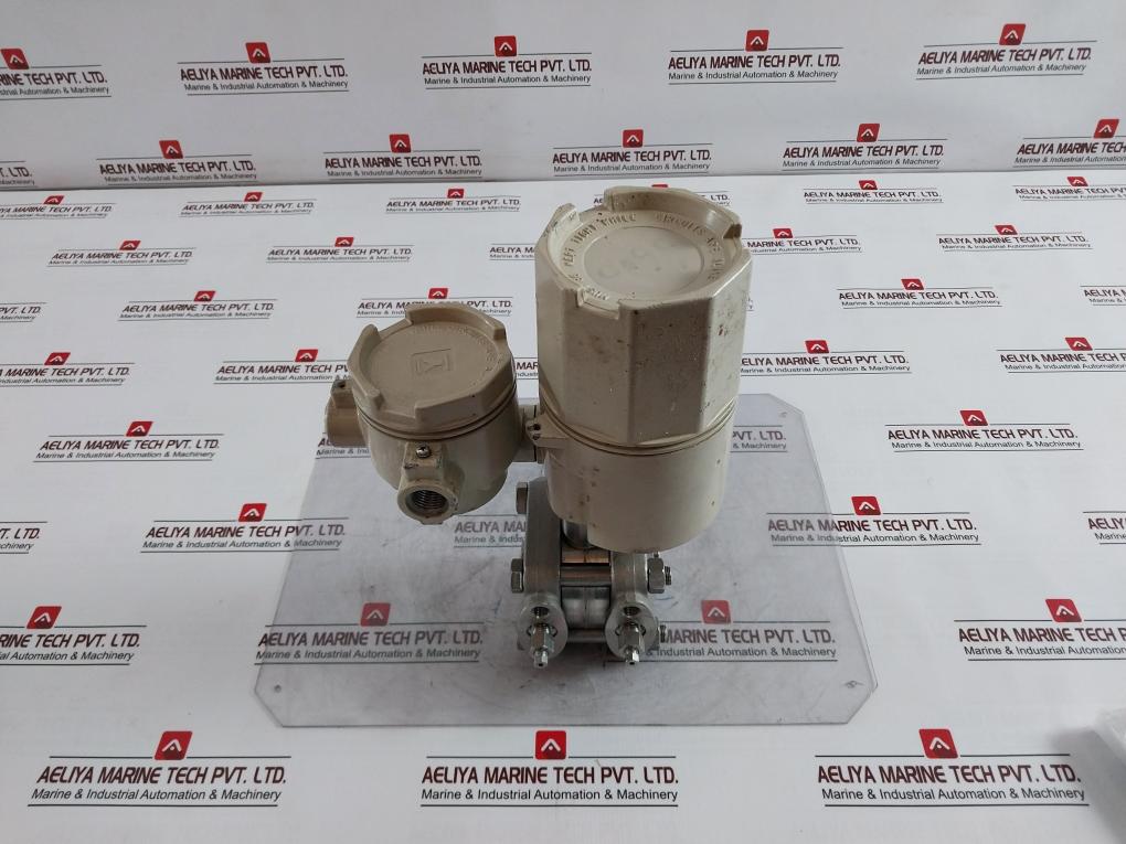 Yamatake Honeywell Dstj3000 Pressure Transmitter Jtd220-e1Q-00000-w2-d5 24Vdc