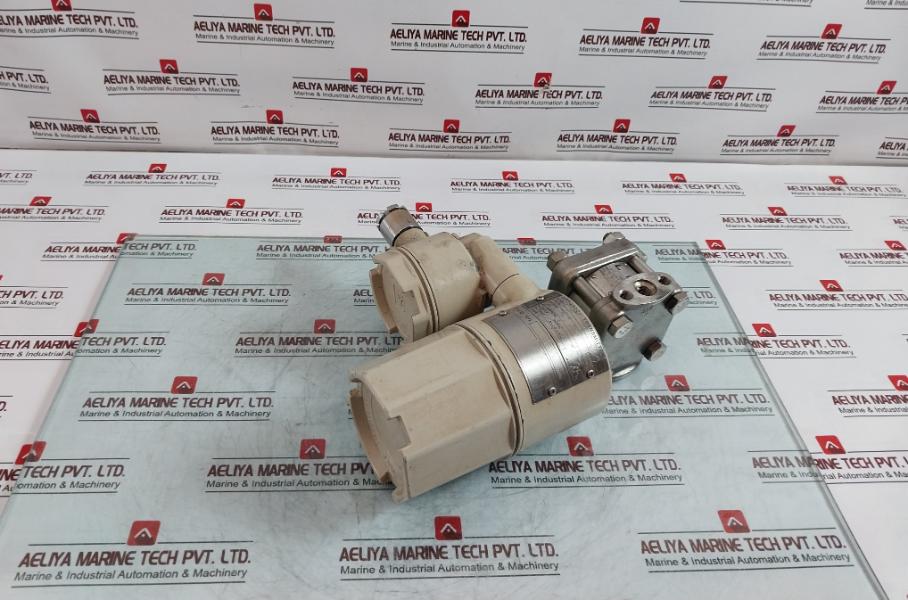 Yamatake Honeywell Dstj3000 Pressure Transmitter Jtg240-e1Q-00000-w-xx 24Vdc