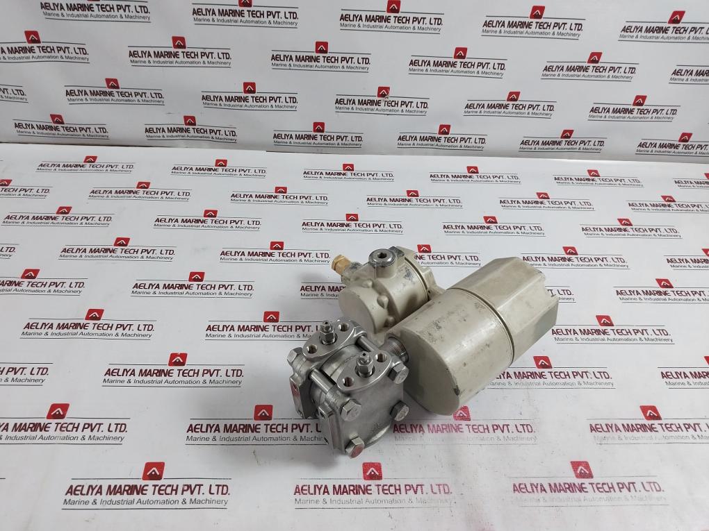 Yamatake Honeywell Dstj3000 Transmitter Jtd220-e1q-00000-w2-xx, 24vdc