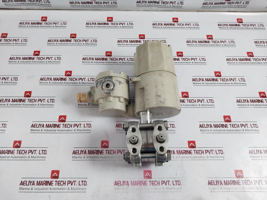 Yamatake Honeywell Dstj3000 Transmitter Jtd220-e1q-00000-w2-xx, 24vdc