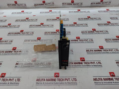 Yamatake Honeywell J-aad00 Deviation Monitor 824072I4 Dc 24V