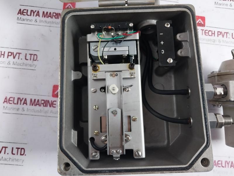 Yamatake Honeywell Kz03-1A Air Regulator 4-20 Ma, 0-0.4Mpa