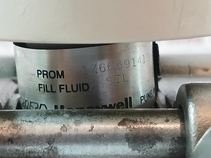 Yamatake Honeywell Std915-a1H-00000-3-e5E9 St3000 Pressure Transmitter 11-42 Vdc