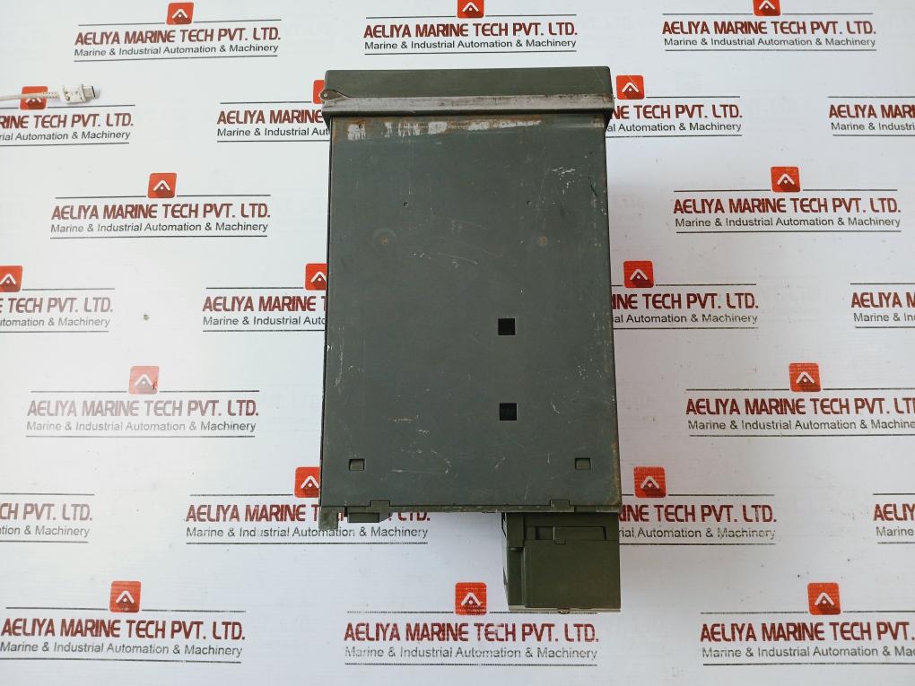 Yamatake Srf106As00000 Smart Recorder 50/60Hz 30Va Max 100-240V