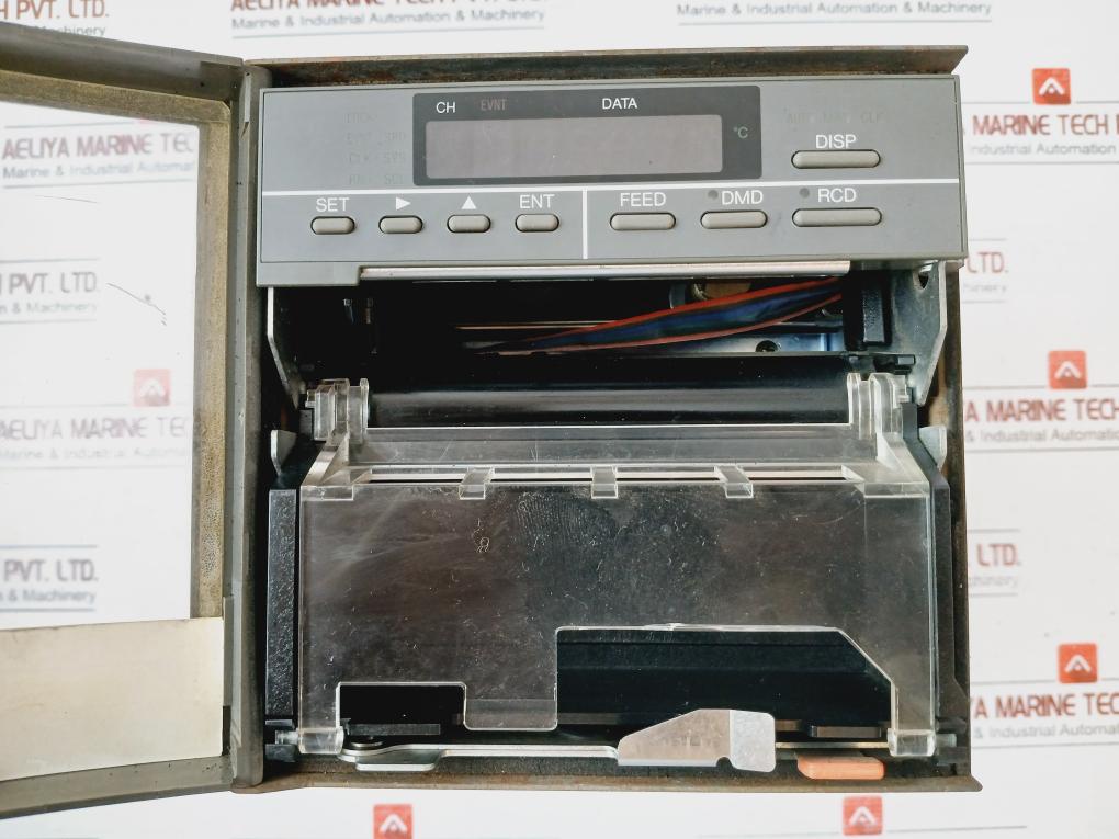 Yamatake Srf106As00000 Smart Recorder 50/60Hz 30Va Max 100-240V