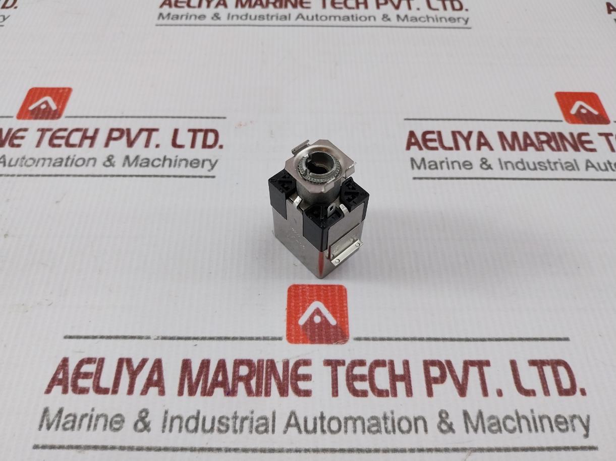 Yamatake Honeywell 2C-l1Aa Micro Switch