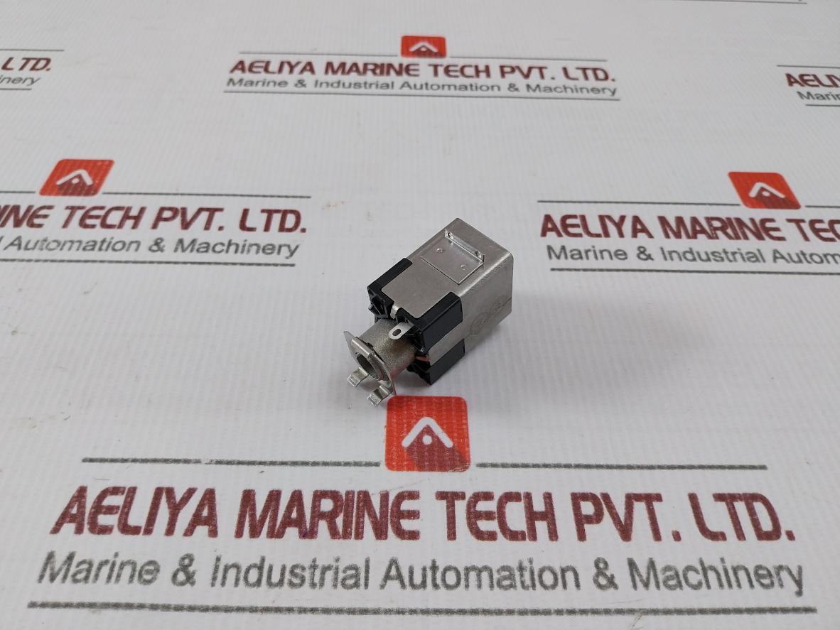 Yamatake Honeywell 2C-l1Aa Micro Switch