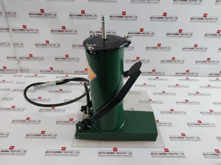 Yangzhou Qionghua Tools Gz-2 Professional High Pressure Pneumatic Oiler