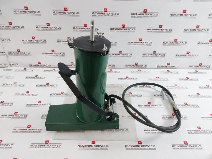 Yangzhou Qionghua Tools Gz-2 Professional High Pressure Pneumatic Oiler