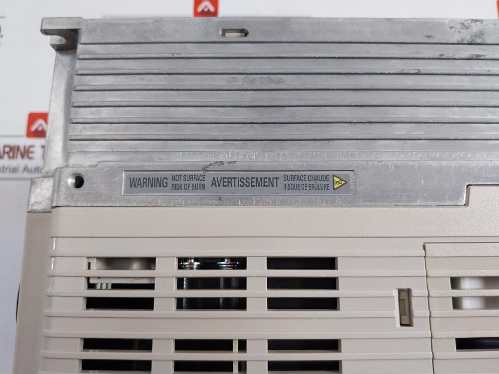 Yaskawa 3-phase Elevator Inverter 380–480 Vac 50/60 Hz Part No Cimr-lc4F0024Bac-9130