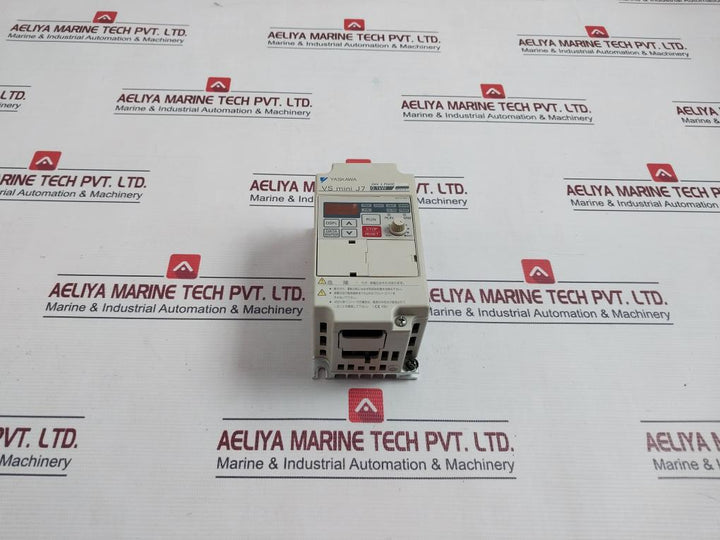 Yaskawa Cimr-j7Aa20P1 Inverter With Digital Operator 3 Phase 0.1Kw