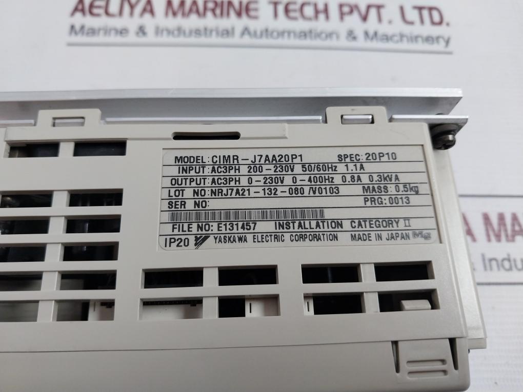 Yaskawa Cimr-j7Aa20P1 Inverter With Digital Operator 3 Phase 0.1Kw