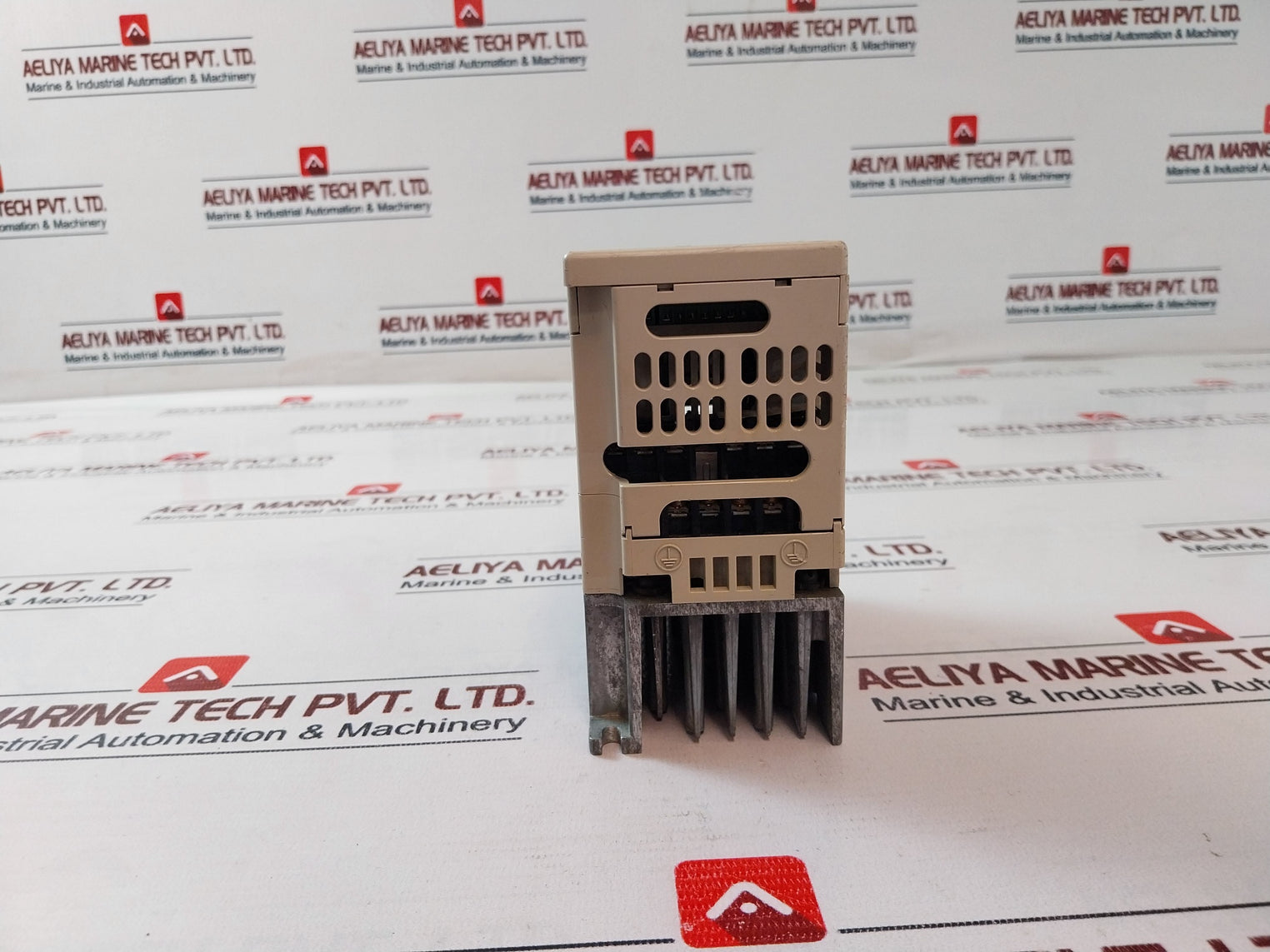 Yaskawa Cimr-v7Brb0P4 Inverter Drive 1Phase